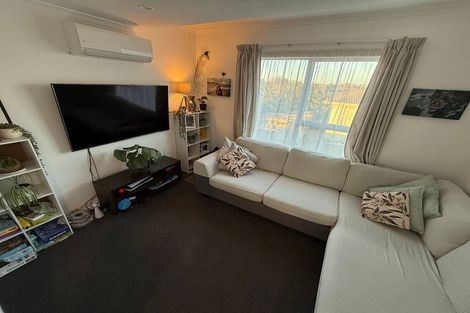 Photo of property in 3 Ngae Place, Mangere East, Auckland, 2024