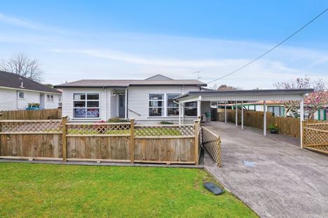 Photo of property in 1/18 Toru Street, Te Atatu Peninsula, Auckland, 0610