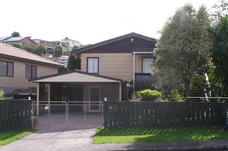 Photo of property in 40 Garton Drive, Massey, Auckland, 0614