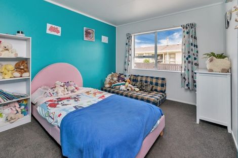 Photo of property in 1 Belton Place, Hikurangi, 0114