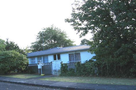 Photo of property in 1 Palawan Place, Torbay, Auckland, 0630