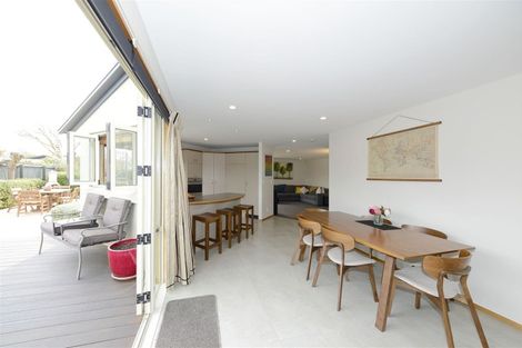 Photo of property in 19 Blue Gum Place, New Brighton, Christchurch, 8083