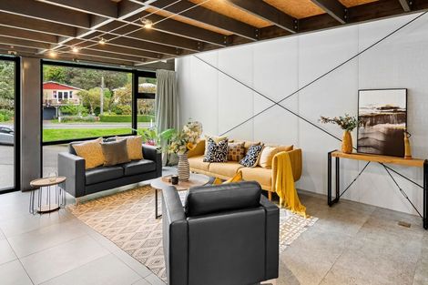 Photo of property in 69 Wellington Road, Paekakariki, 5034