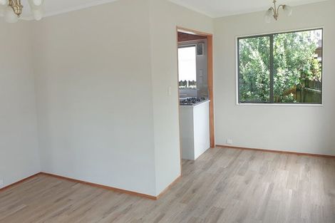 Photo of property in 9 Karawa Place, Kawakawa Bay, Papakura, 2585