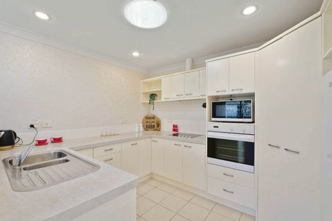 Photo of property in 74 Hillwell Drive, Henderson, Auckland, 0612