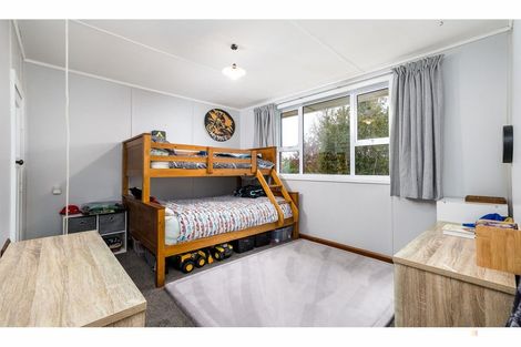 Photo of property in 58 Timaru Road, Waimate, 7924