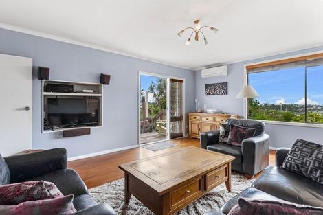 Photo of property in 253 Don Buck Road, Massey, Auckland, 0614