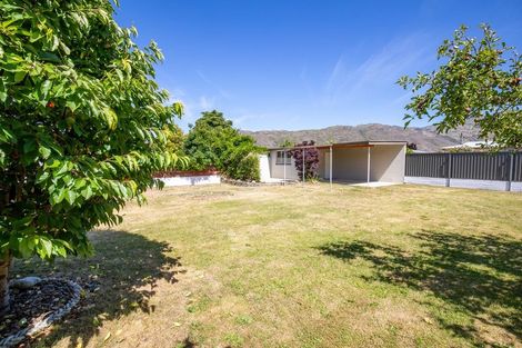 Photo of property in 73 Shields Street, Clyde, 9330