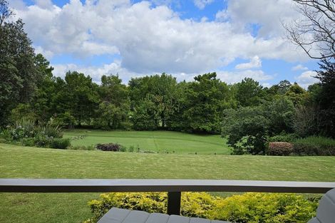 Photo of property in 35 Links View Drive, Omokoroa, 3114