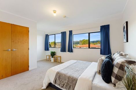 Photo of property in 11 College Drive, Paraparaumu, 5032