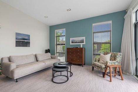 Photo of property in 16 Iles Lane, Cashmere, Christchurch, 8022