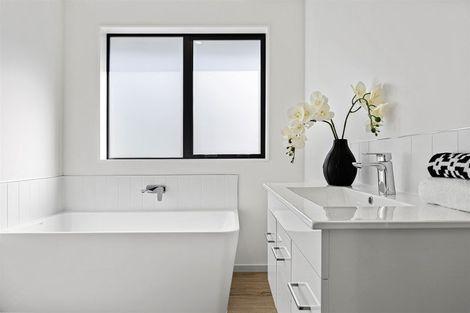 Photo of property in 5 Kotua Street, Woodend, 7610