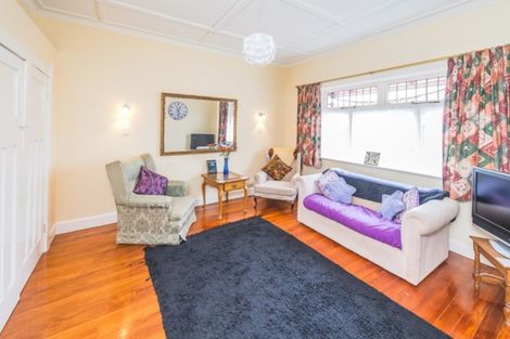 Photo of property in 30 Moore Avenue, Tawhero, Whanganui, 4501