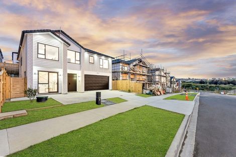 Photo of property in 124 Mcquoids Road, Flat Bush, Auckland, 2019