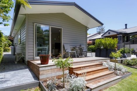 Photo of property in 10 Hawai Street, Two Mile Bay, Taupo, 3330