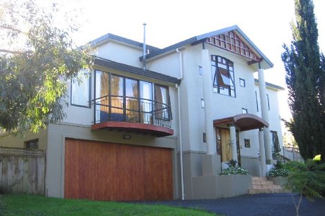 Photo of property in 5 Emerald Way, Rosedale, Auckland, 0632