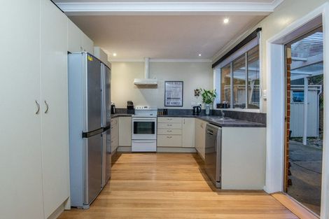 Photo of property in 2a Church Hill Road, Green Island, Dunedin, 9018