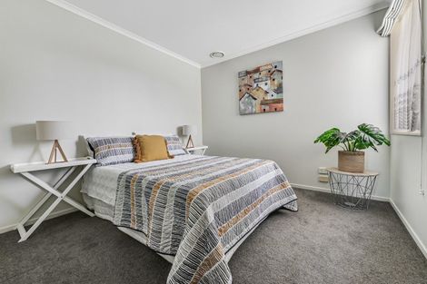 Photo of property in 2 Rochester Place, Nawton, Hamilton, 3200