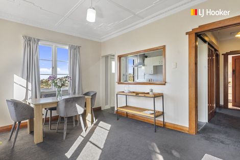 Photo of property in 37 Forfar Street, Clyde Hill, Dunedin, 9011