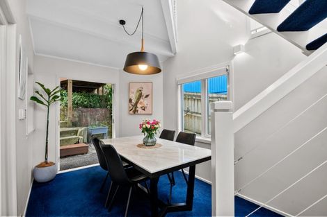 Photo of property in 59 Pohutukawa Avenue, Shelly Park, Auckland, 2014