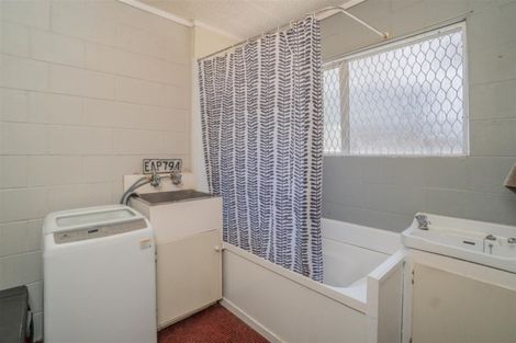 Photo of property in 7 Ted William Street, New Windsor, Auckland, 0600