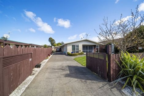 Photo of property in 41 Kowhai Street, Hawera, 4610