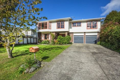 Photo of property in 12 Balliol Drive, Tawa, Wellington, 5028