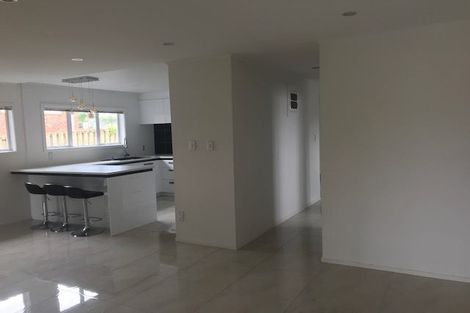 Photo of property in 13 Matata Street, Blockhouse Bay, Auckland, 0600