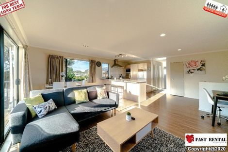 Photo of property in 220a Archers Road, Glenfield, Auckland, 0627