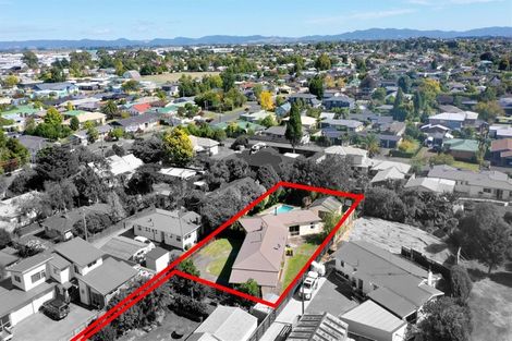 Photo of property in 5 Duncan Road, St Andrews, Hamilton, 3200