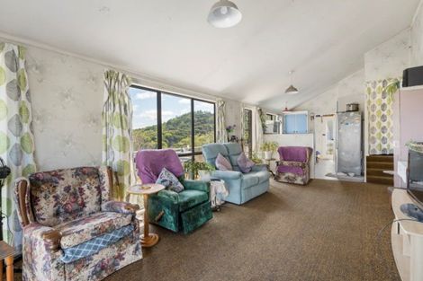 Photo of property in 33 Dingadee Street, Welcome Bay, Tauranga, 3112