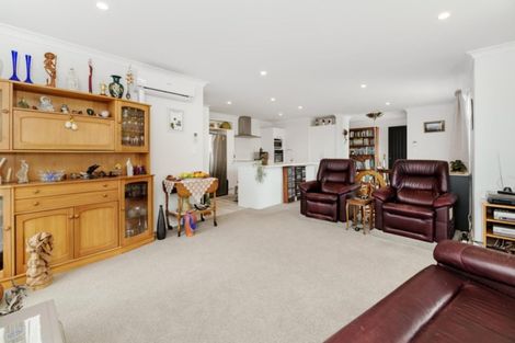 Photo of property in 79 Dunkeld Drive, Papamoa, 3118