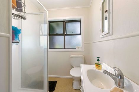 Photo of property in 15 Norma Place, Riverlea, Hamilton, 3216