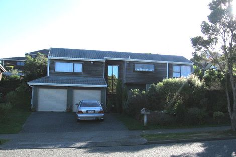 Photo of property in 35 Burbank Crescent, Churton Park, Wellington, 6037