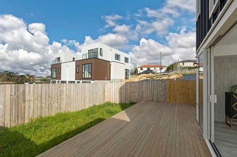 Photo of property in 6 Waihou Crescent, Albany Heights, Auckland, 0632