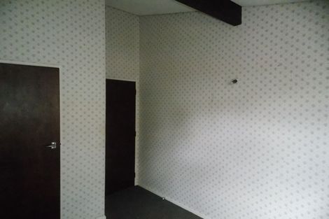 Photo of property in 6 Westmere Place, Takaro, Palmerston North, 4412