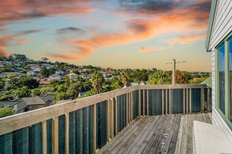 Photo of property in 43b Gledstane Road, Stanmore Bay, Whangaparaoa, 0932