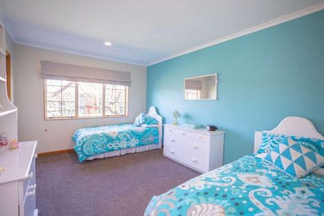 Photo of property in 2 Holdsworth Drive, Otamatea, Whanganui, 4500