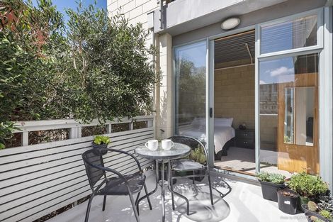 Photo of property in First House Apartments, 5/4 Frederick Street, Te Aro, Wellington, 6011