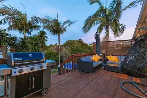 Photo of property in 35 Birkdale Road, Birkdale, Auckland, 0626