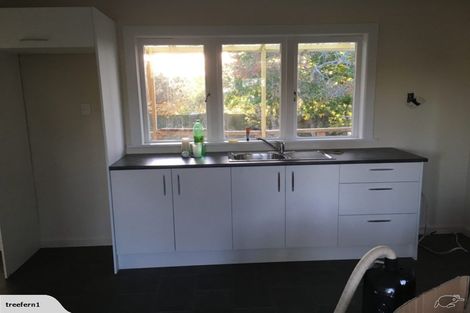 Photo of property in 1/27 Forest Hill Road, Henderson, Auckland, 0612