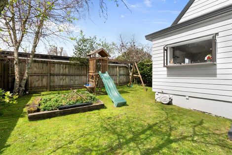 Photo of property in 80b Aviemore Drive, Highland Park, Auckland, 2010