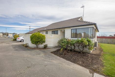 Photo of property in 1-4/74 High Street, Kensington, Timaru, 7910