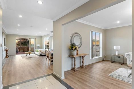 Photo of property in 23 Leafield Crescent, Henderson, Auckland, 0612