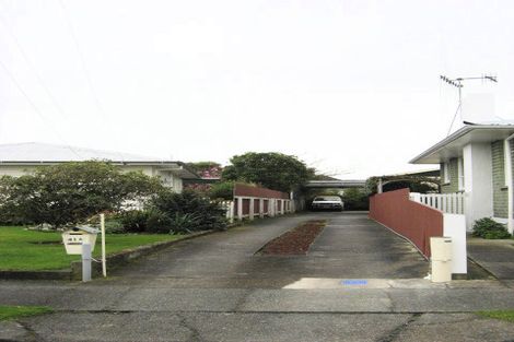 Photo of property in 41a Karaka Crescent, Levin, 5510