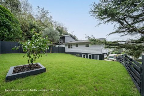 Photo of property in 22 Fyvie Avenue, Tawa, Wellington, 5028