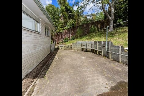 Photo of property in 2/7 Malters Place, Browns Bay, Auckland, 0630