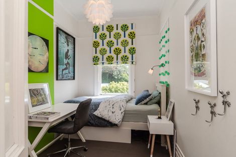 Photo of property in 100 Rintoul Street, Newtown, Wellington, 6021