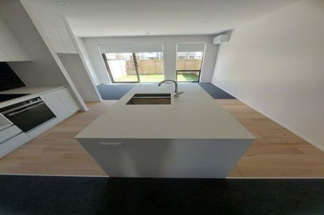 Photo of property in 4 Houhere Street, Paraparaumu, 5032