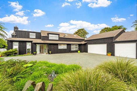 Photo of property in 14 Creek Street, Sandspit, Warkworth, 0982